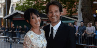 Another verse of Lucy in the sky with diamonds…